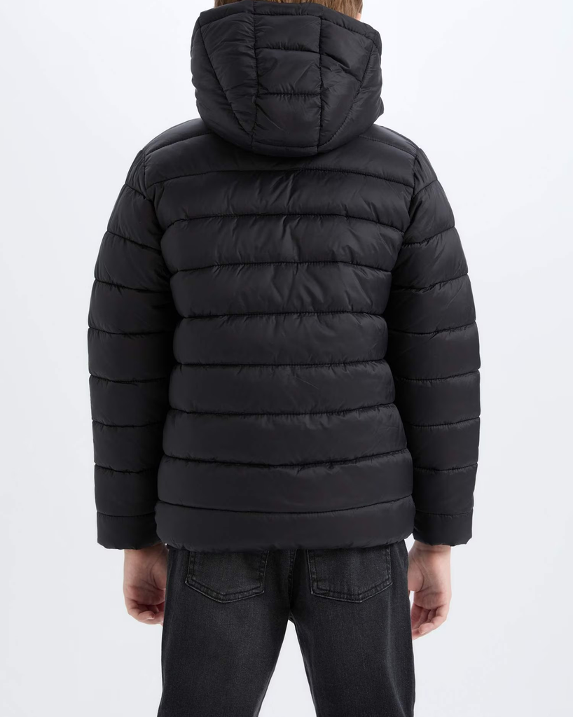 جاكت ولادي وتر برووف بكابيشون