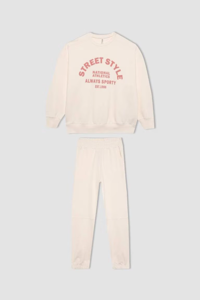 طقم بناتي  - قطعتين