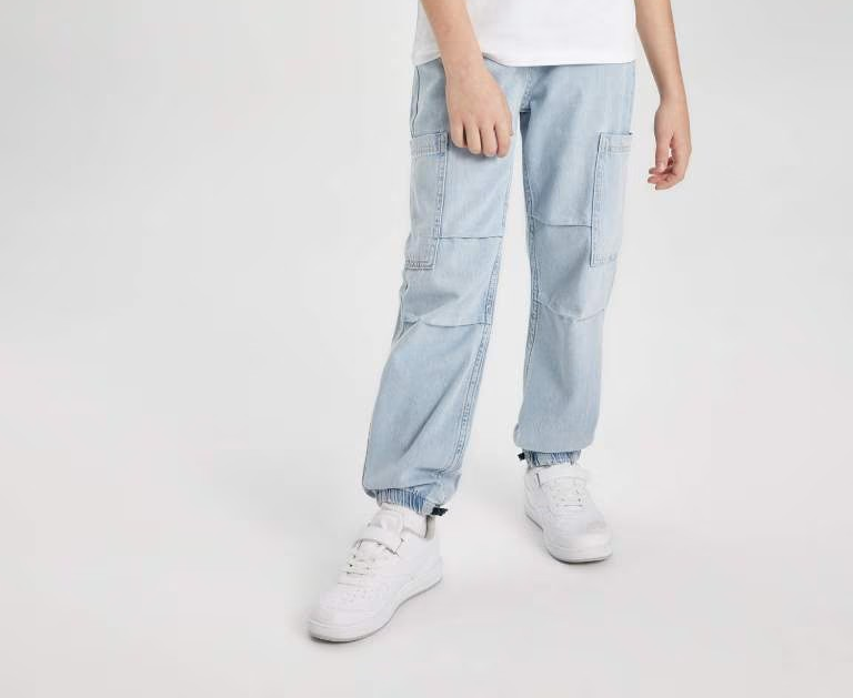 بنطلون جينز كارجو بارشوت