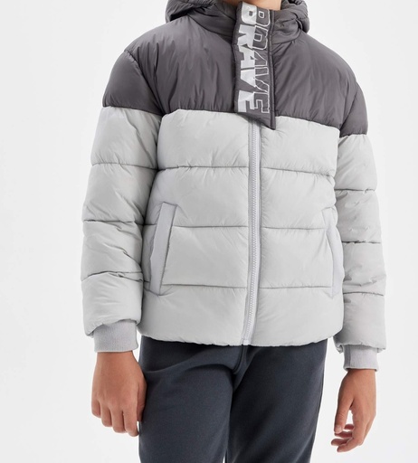 [C5509A8GR253] جاكت وتر بروف اولادي بكابيشون ببطانة صوفية